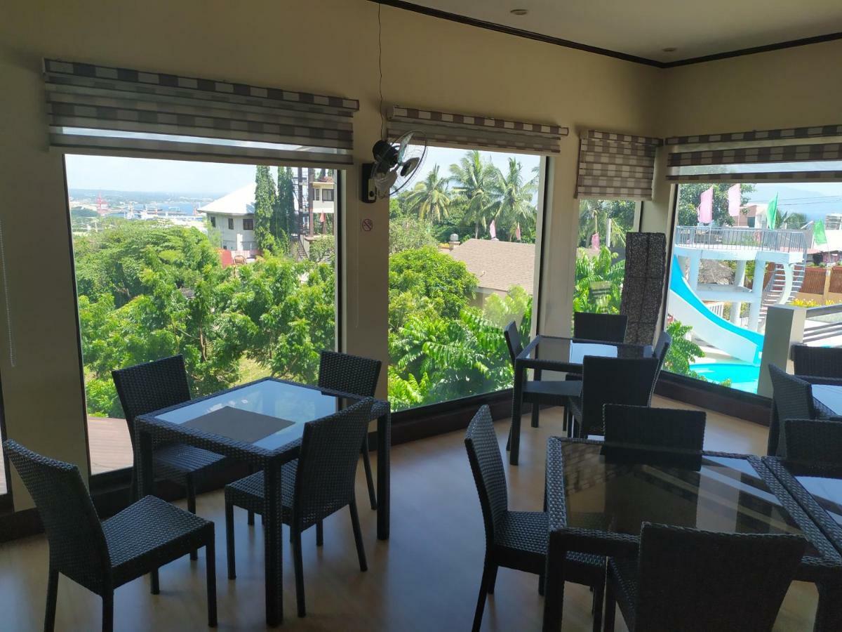 Seascape Resort Batangas Bagian luar foto